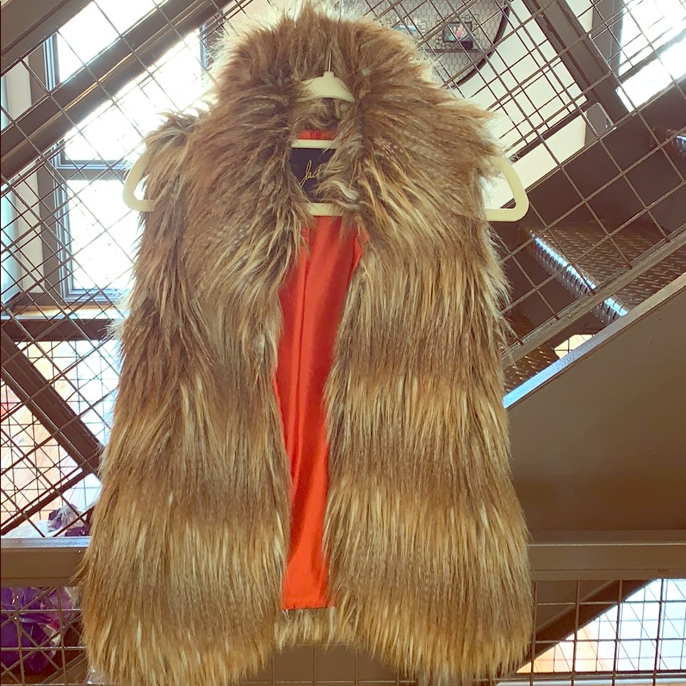 Jack Fury Vest - Size Medium